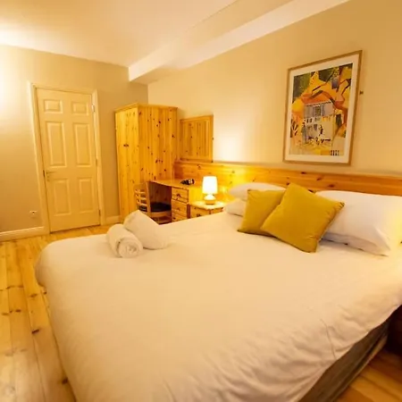 222 - Cozy Retreat By Shortstays Apartment
