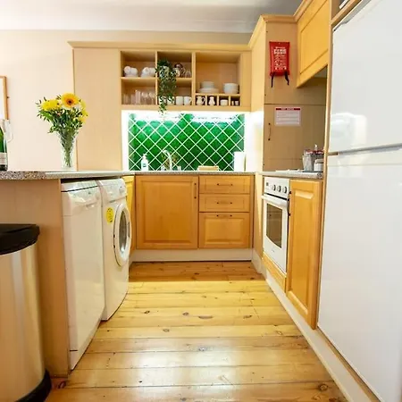 222 - Cozy Retreat By Shortstays * Westport